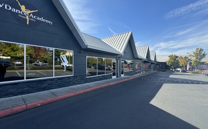 Pictures of Retail, Office property located at 14779 SE Oregon Trail Dr, Happy Valley, OR 97015 for lease - image #1