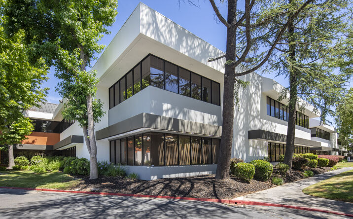 Pictures of Office property located at 1451 River Park Dr, Sacramento, CA 95815 for lease - image #1