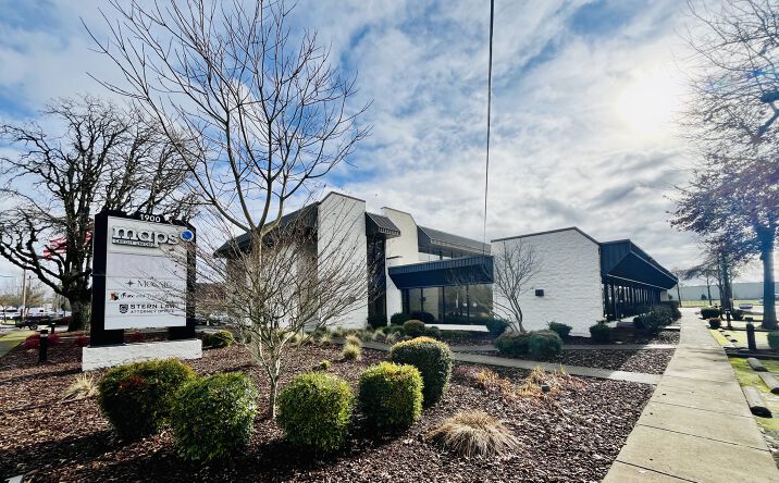 Pictures of Office property located at 1900 Hines St SE, Salem, OR 97302 for lease - image #1