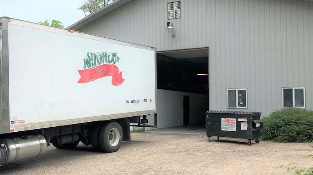 957 Grace St, Elgin, IL 60120 Industrial Space for Lease 957 Grace