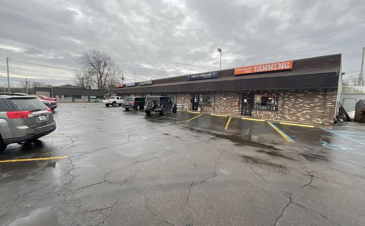Pictures of Retail, Office property located at 505 W Main St, Lowell, MI 49331 for lease - image #1