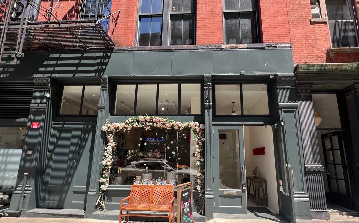 Pictures of Retail property located at 186 Franklin St, New York, NY 10013 for lease - image #1