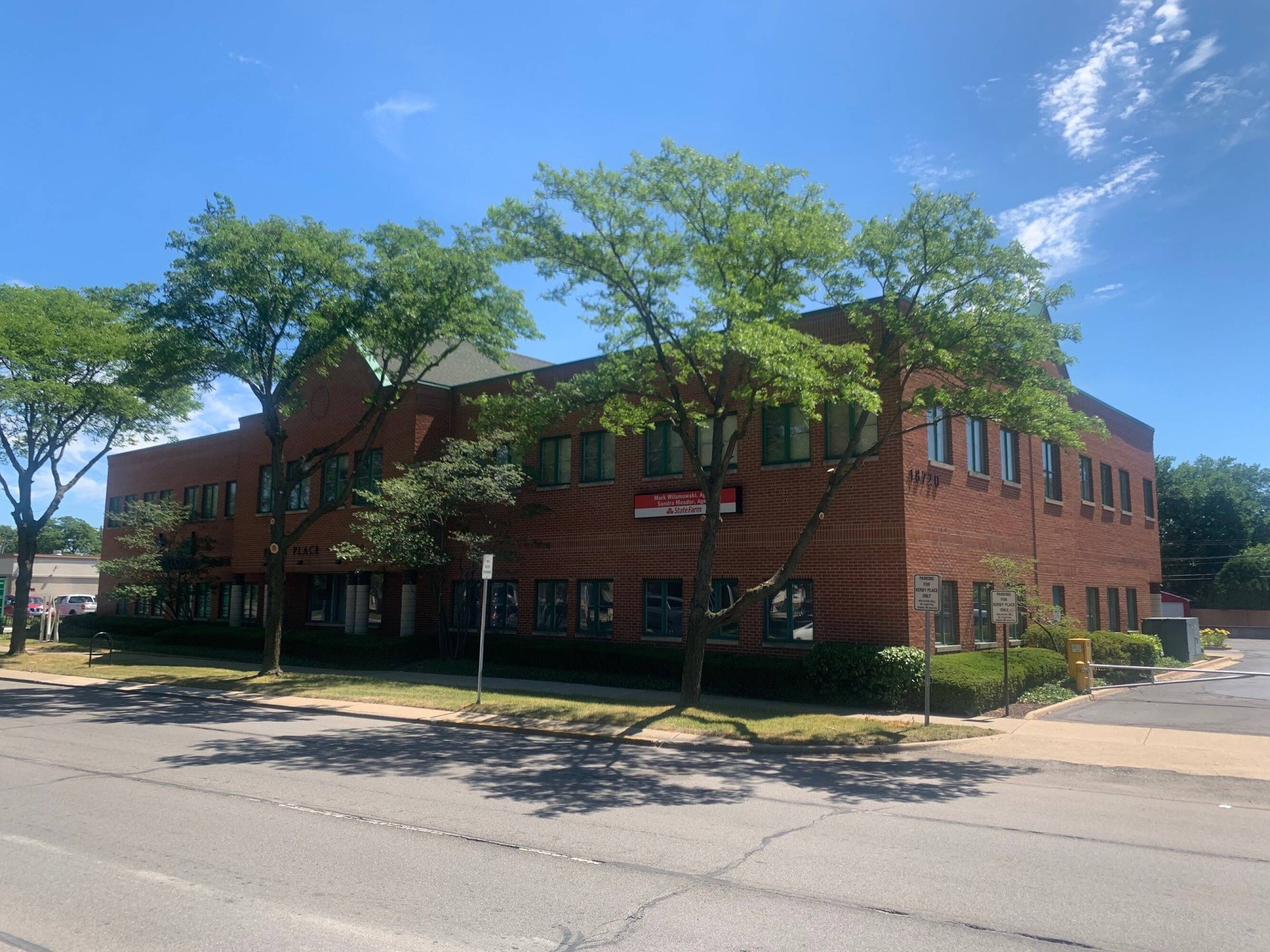 18720 Mack Ave, Grosse Pointe, MI 48236 | Crexi.com