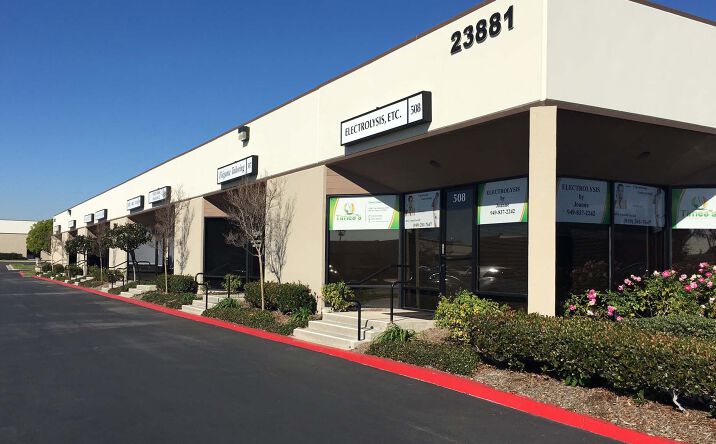 Pictures of Office, Industrial property located at 23831-23891 Vía Fabricante, Mission Viejo, CA 92691 for lease - image #1