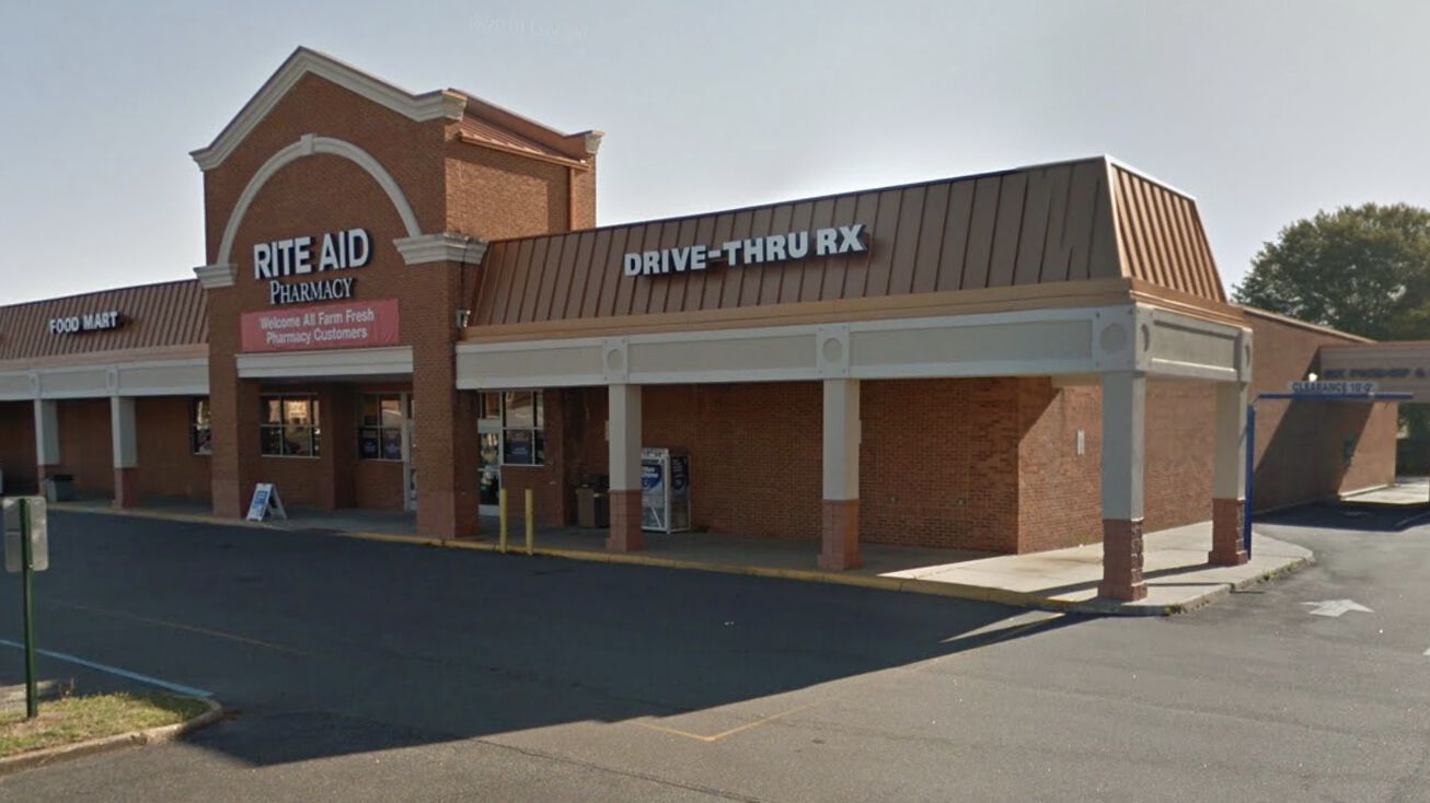 348 S Battlefield Blvd, Chesapeake, VA 23322