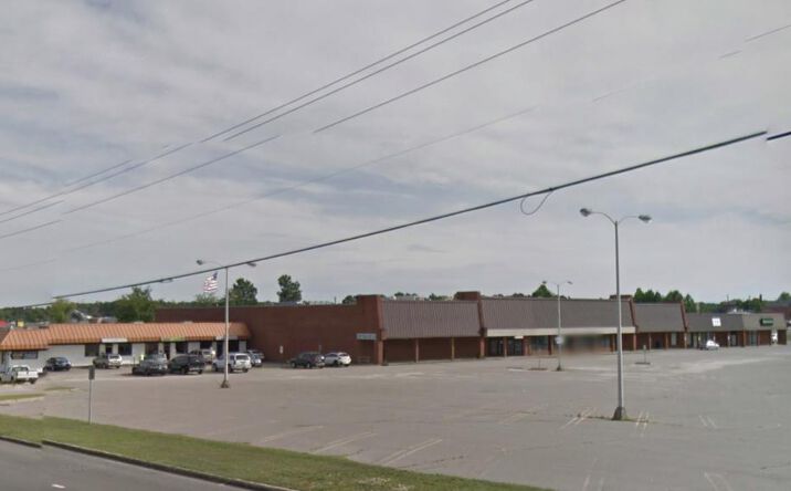 Pictures of Retail property located at 1210 Rockingham Rd, Rockingham, NC 28379 for lease - image #1