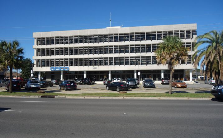 Pictures of Office property located at 4051 Veterans Blvd, Metairie, LA 70002 for lease - image #1
