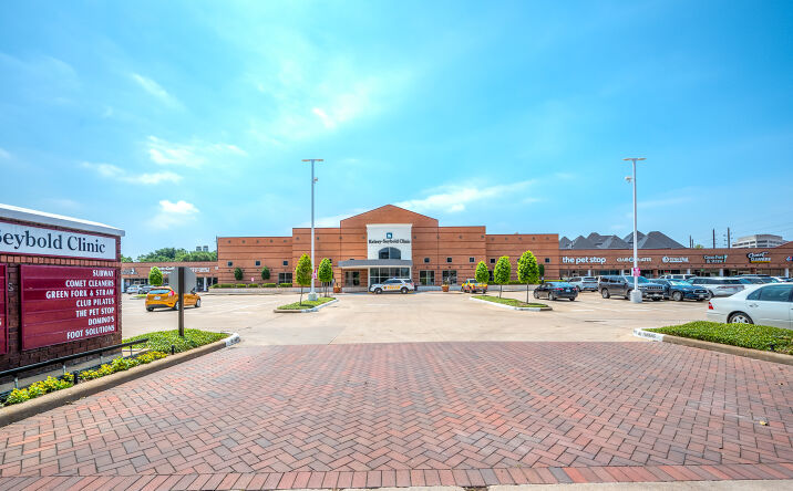 Pictures of Retail property located at 6531 Woodway Dr, Houston, TX 77057 for lease - image #1