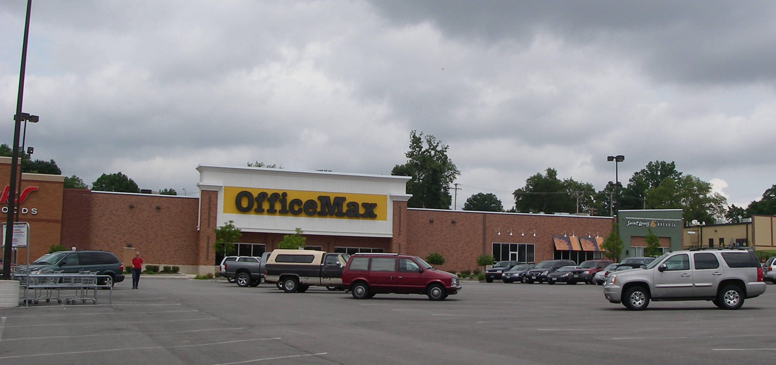 1020 Loughborough Ave, St. Louis, MO 63111