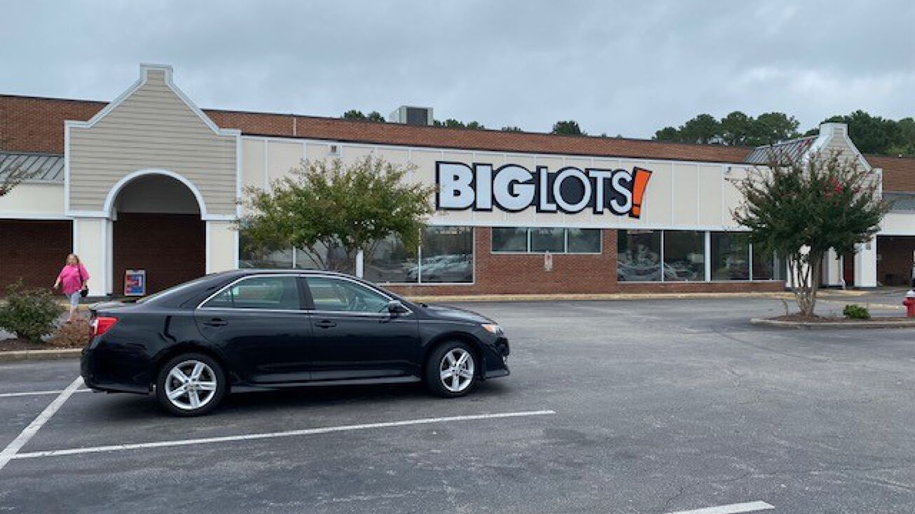 1700 Raleigh Rd Pkwy W, Wilson, NC 27896 Retail Space for Lease