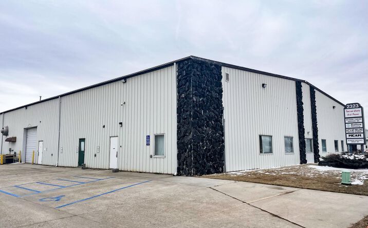 Pictures of Office property located at 2323 16th Ave S, Moorhead, MN 56560 for lease - image #1