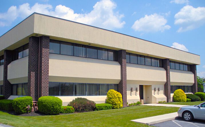 Pictures of Office property located at 2090 Linglestown Rd, Harrisburg, PA 17110 for lease - image #1