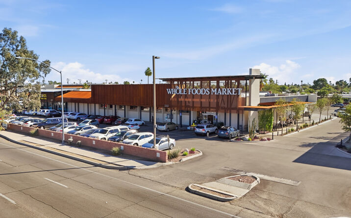 Pictures of Retail property located at 3400 E Speedway Blvd, Tucson, AZ 85716 for lease - image #1