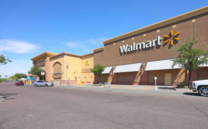 Pictures of Retail, Restaurant property located at 857 N Dobson Rd, Mesa, AZ 85201 for lease - image #1