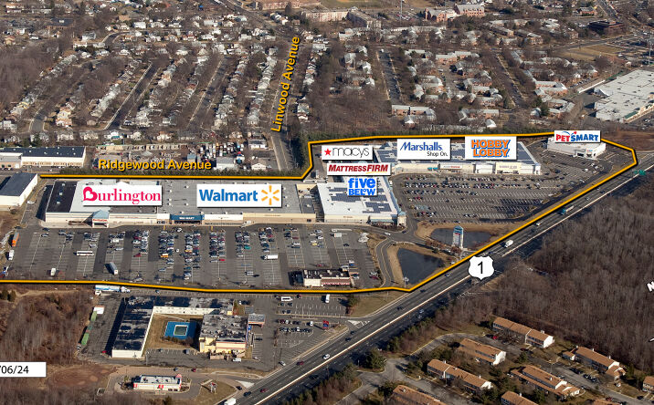 Pictures of Retail, Restaurant property located at US Hwy. 1 & Rte. 130, North Brunswick Township, NJ 08902 for sales - image #1