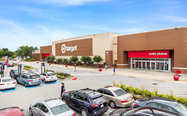 Pictures of Retail, Restaurant property located at 6111 Columbia Crossing Circle, Columbia, MD 21045 for lease - image #1