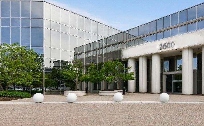 Pictures of Office property located at 2600 Corporate Exchange Dr, Columbus, OH 43231 for lease - image #1