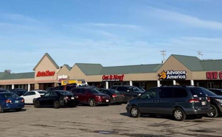 Pictures of Retail, Restaurant property located at 3700 S 27th St, Milwaukee, WI 53221 for lease - image #1