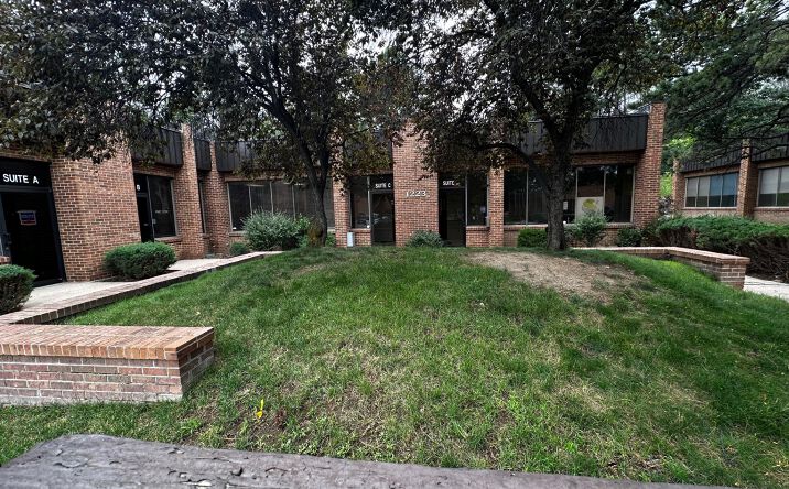 Pictures of Office property located at 1223 Lake Plaza Dr, Colorado Springs, CO 80906 for lease - image #1