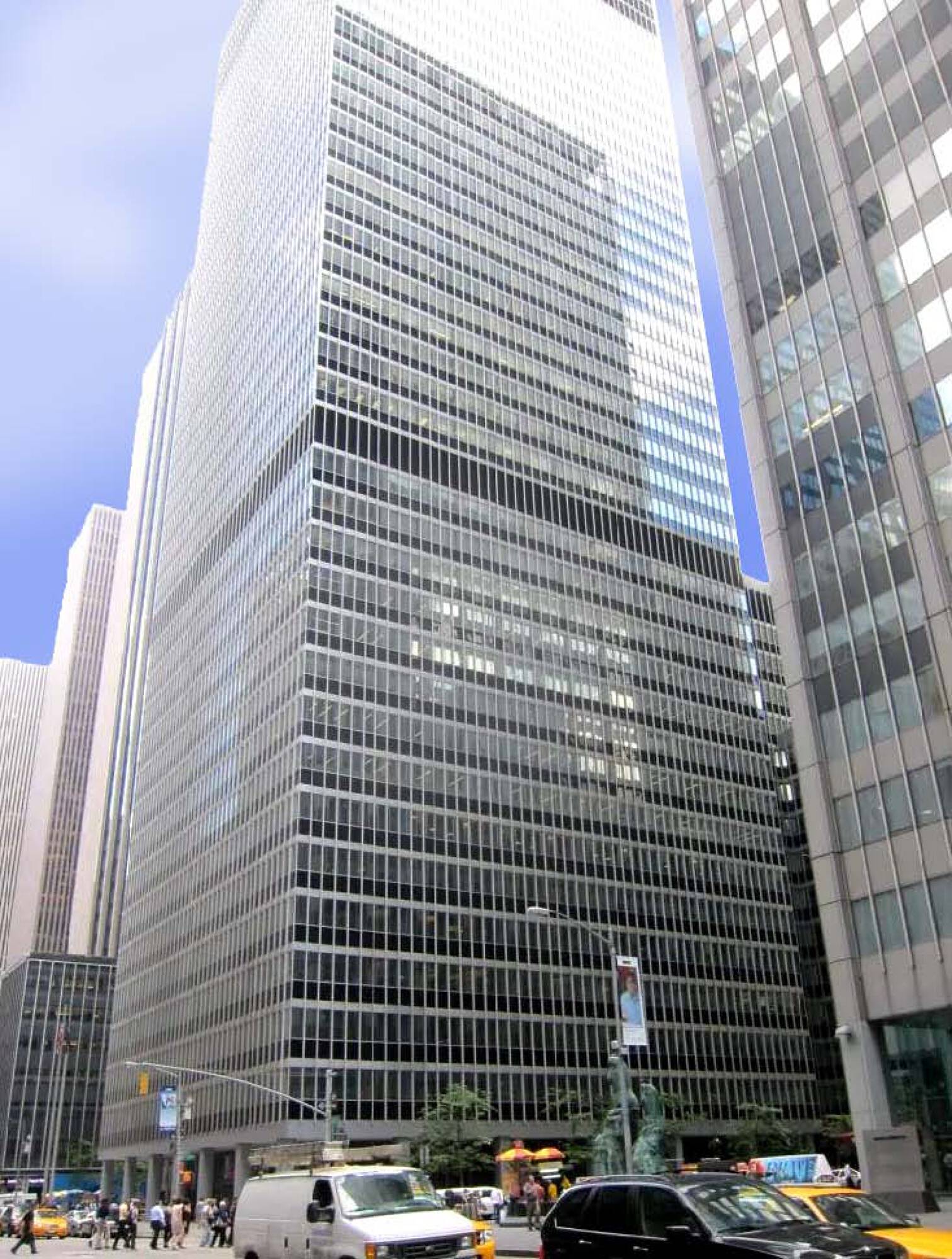 1285 6th Avenue New York Ny 1285 6th And 7th Ave, New York, NY 10019 | Crexi.com