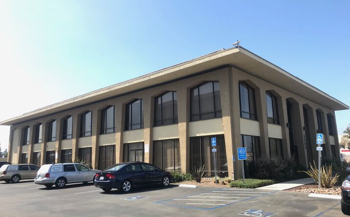 Pictures of Retail, Office property located at 8305 Vickers St, San Diego, CA 92111 for lease - image #1