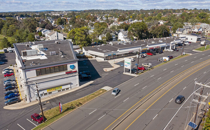 Pictures of Retail, Restaurant, Office property located at 90 E Somerset St, Raritan, NJ 08869 for lease - image #1