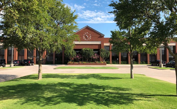 Pictures of Office property located at 4010 82nd St, Lubbock, TX 79423 for lease - image #1