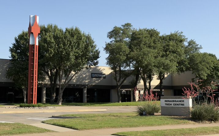 Pictures of Industrial property located at 1751 International Pkwy, Richardson, TX 75081 for lease - image #1