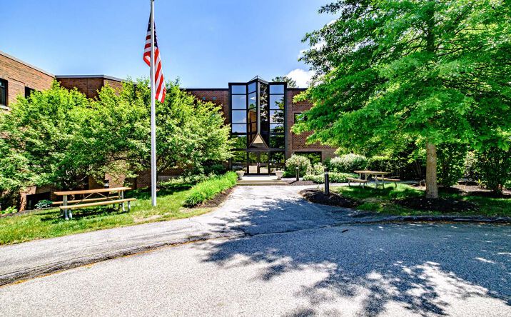 Pictures of Office property located at 41 Hutchins Dr, Portland, ME 04102 for lease - image #1