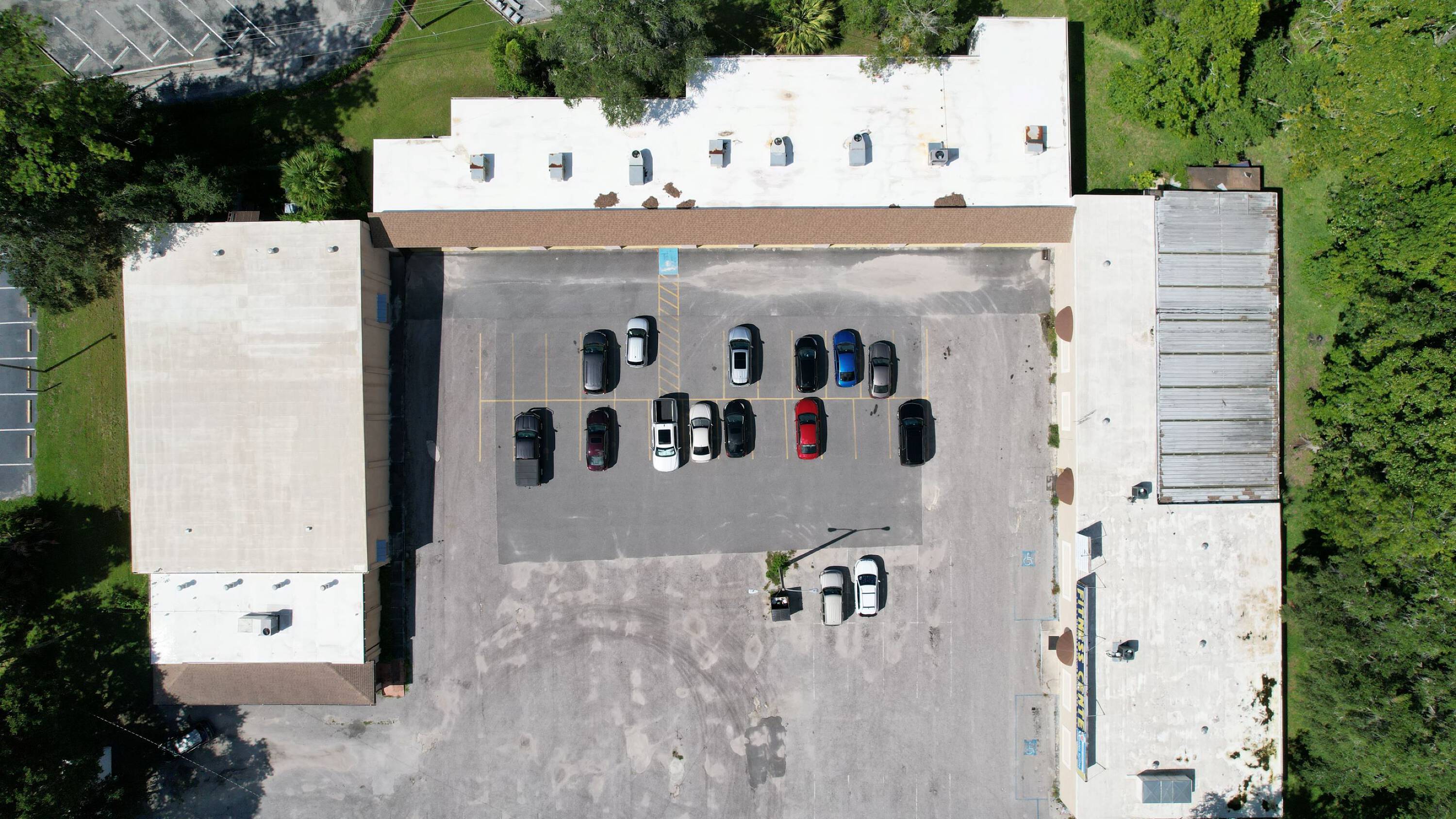 951 Candlelight Blvd, Brooksville, FL 34601