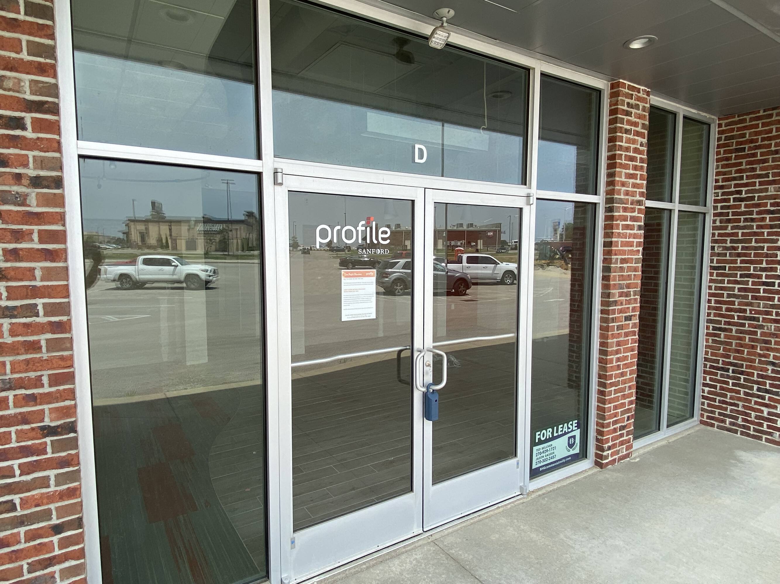 2876 Heartland Xing Blvd, Owensboro, KY 42303