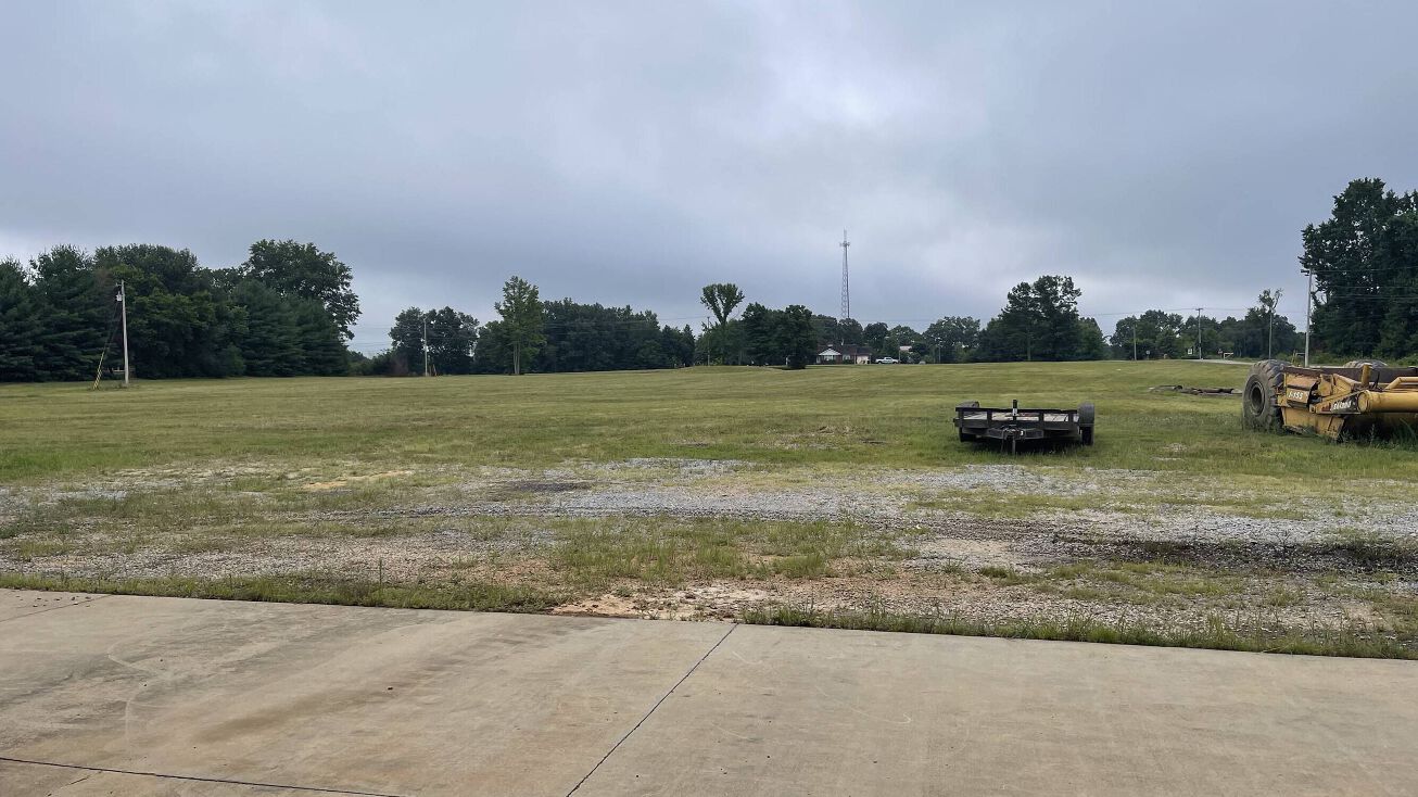 3700 Dover Rd, Woodlawn, TN 37191 Land for Lease GROUND LEASE 29