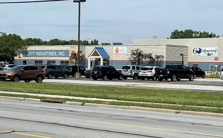 Pictures of Office property located at 3350 Hill Ave, Toledo, OH 43607 for lease - image #1