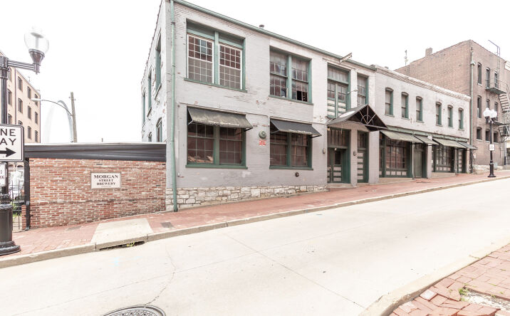 Pictures of Retail property located at 212 Morgan St, St. Louis, MO 63102 for lease - image #1
