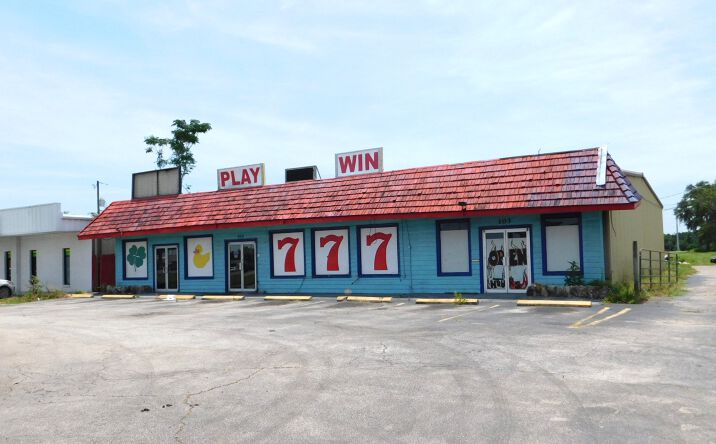 Pictures of Restaurant, Office, Special Purpose property located at 2510 US-90, Lake City, FL 32024 for lease - image #1