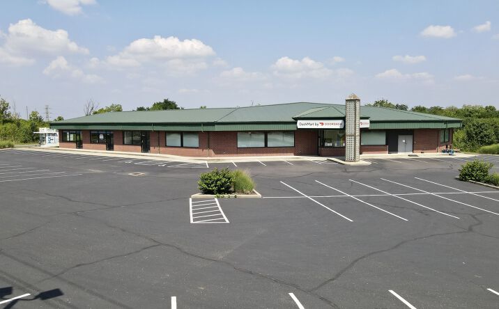 Pictures of Retail property located at 6370 Pleasant Ave, Fairfield, OH 45014 for lease - image #1