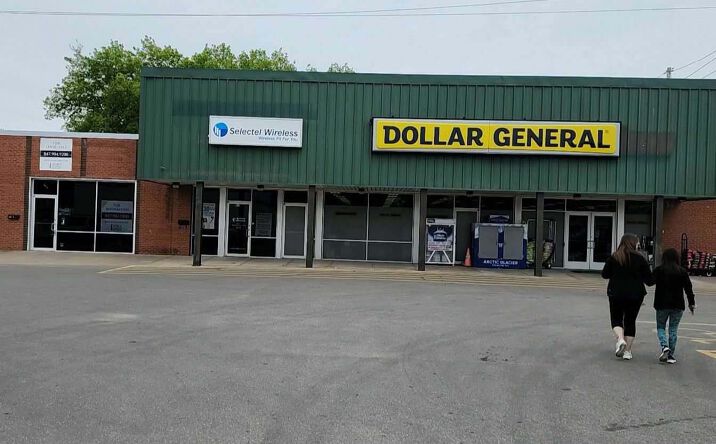 Pictures of Retail property located at 409 N Buckeye Ave, Abilene, KS 67410 for lease - image #1