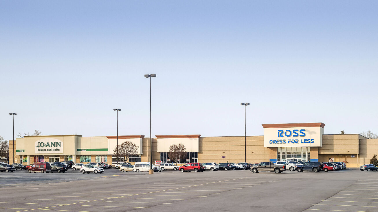 6920 W Kellogg Dr, Wichita, KS 67209 Retail Space for Lease West