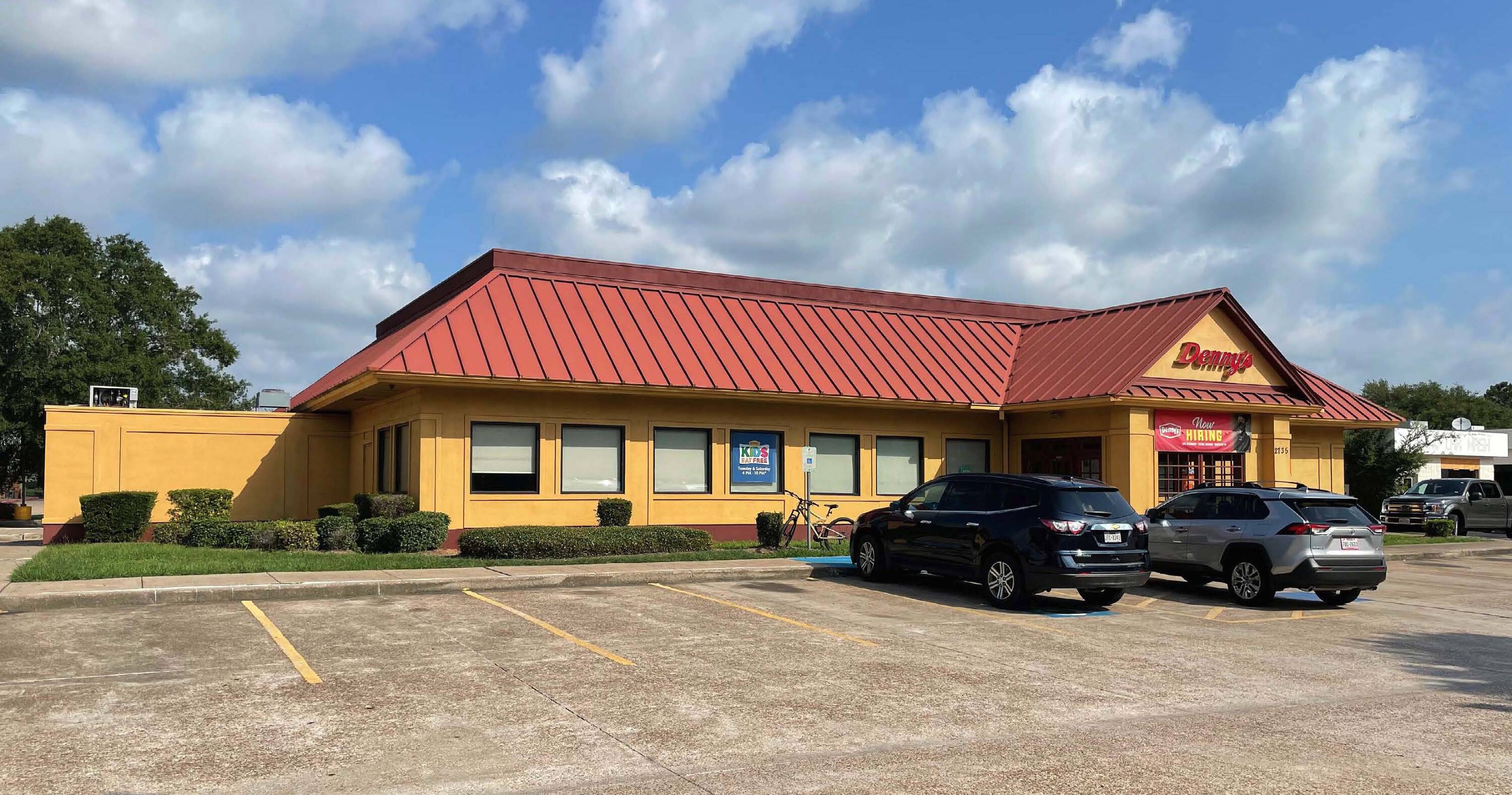 2735 Bay Area Blvd, Houston, TX 77058