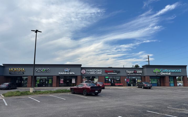 Pictures of Retail property located at 11333 E Kellogg Dr, Wichita, KS 67207 for lease - image #1