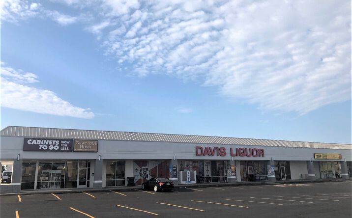 Pictures of Retail property located at 8909 W Kellogg Dr, Wichita, KS 67209 for lease - image #1