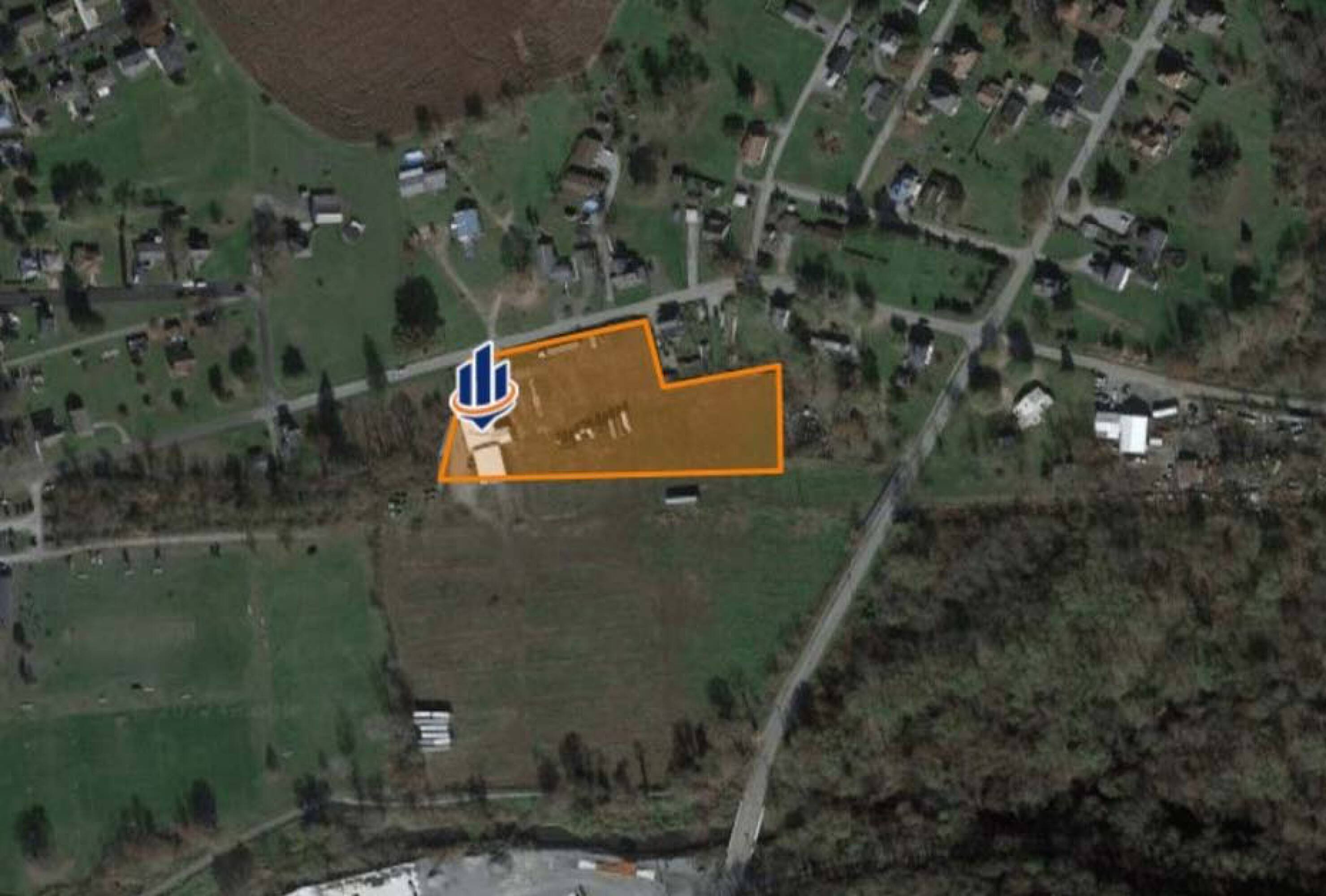 802 Mt Pleasant Rd, Scottdale, PA 15683