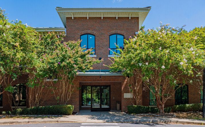 Pictures of Office property located at 610 Jones Ferry Rd, Carrboro, NC 27510 for lease - image #1