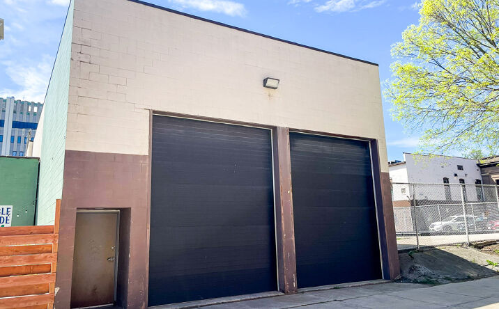image of property at 1117 S 2nd Street Milwaukee, WI 53204