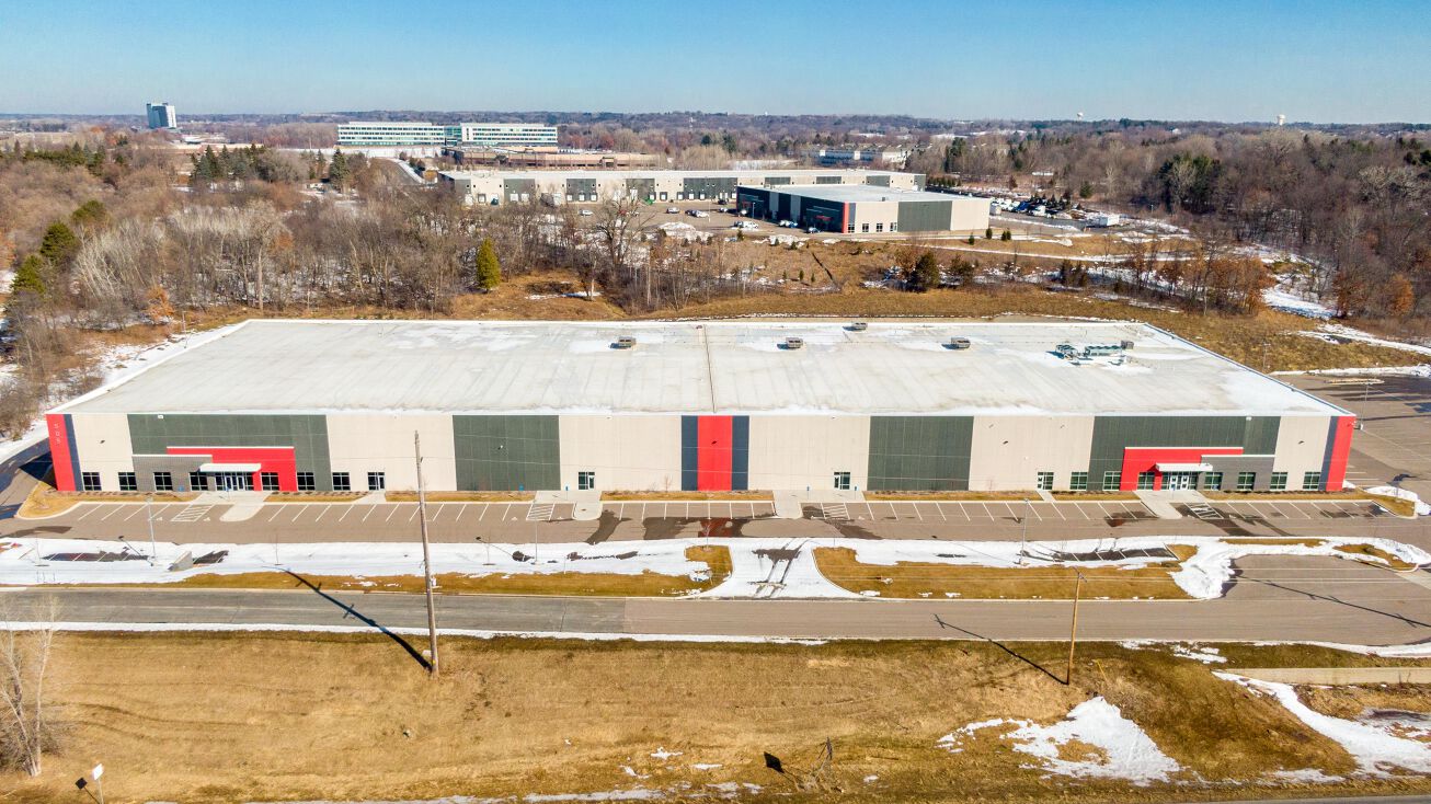 505 Hope Dr, Eagan, MN 55121 Industrial Space for Lease HyVee
