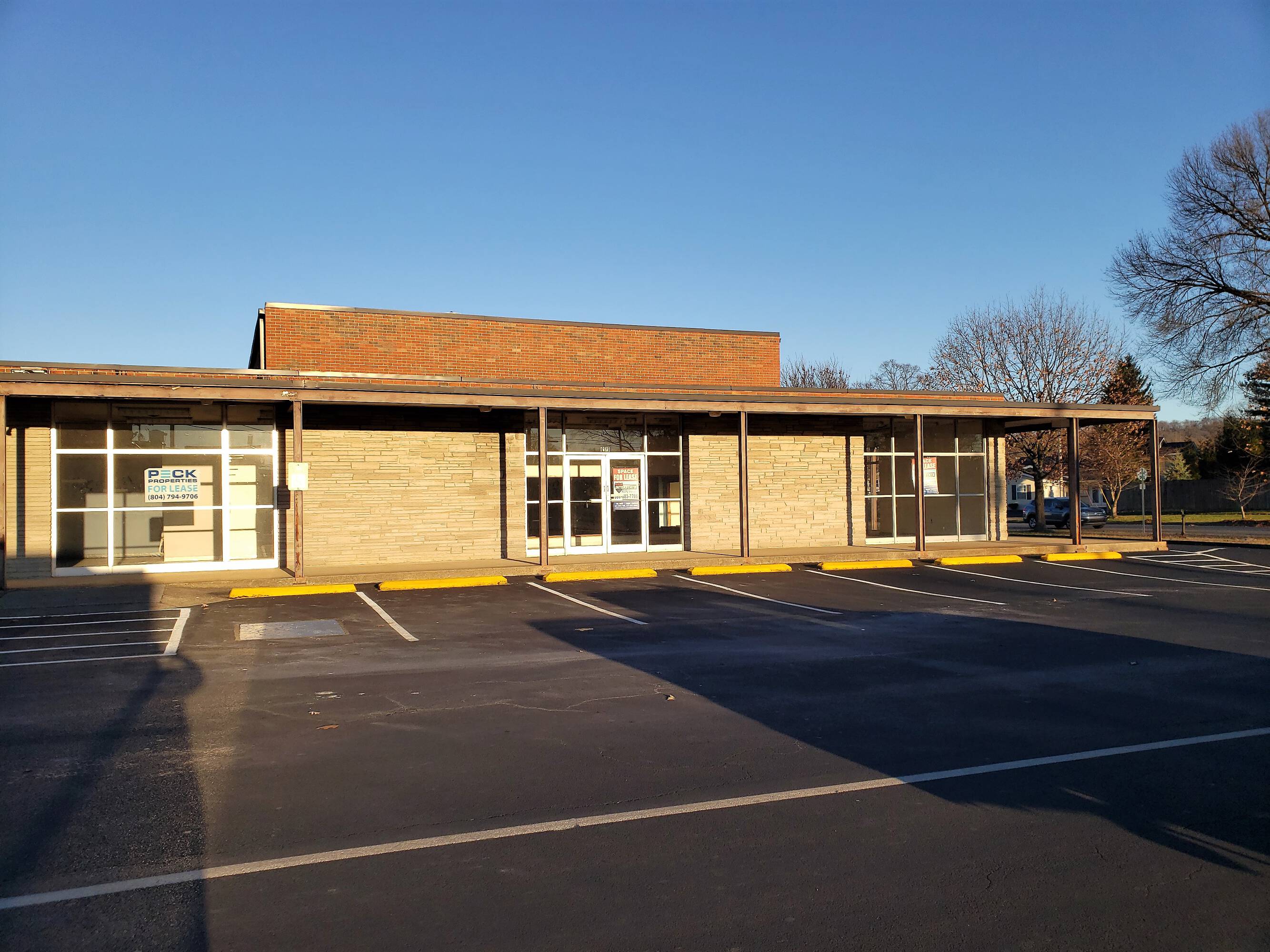 N Eastman Rd, Kingsport, TN 37664