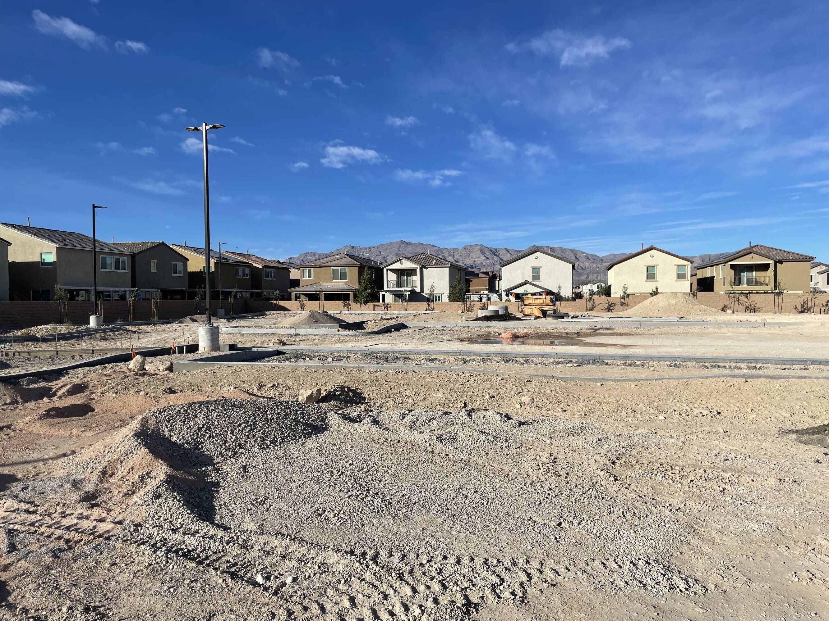 270 E Ann Rd, North Las Vegas, NV 89031