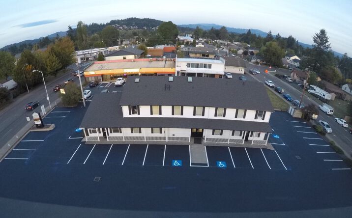 Pictures of Office property located at 105 W Main St, Battle Ground, WA 98604 for lease - image #1