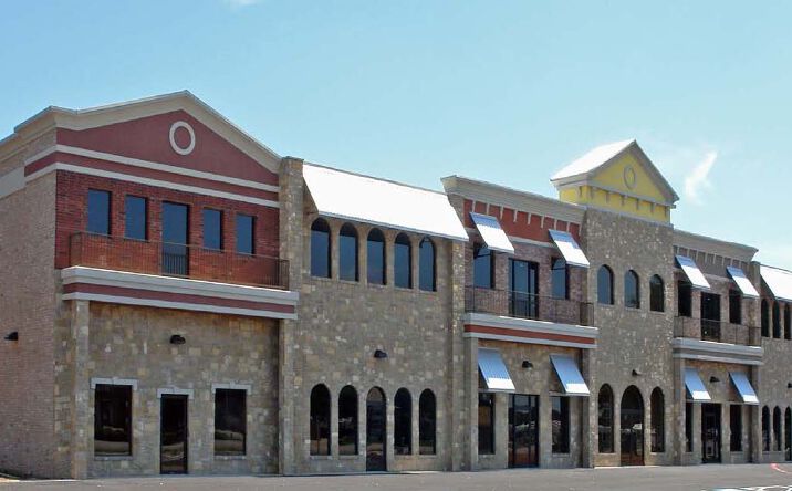 Pictures of Retail, Office property located at 3301 E US Hwy 377, Granbury, TX 76049 for lease - image #1