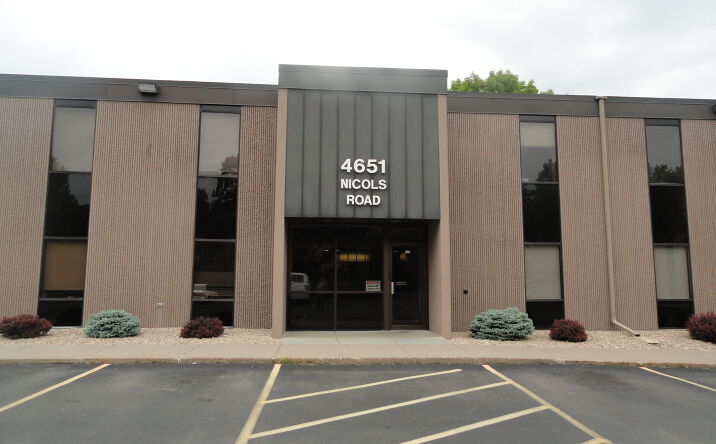Pictures of Office property located at 4651 Nicols Rd, Eagan, MN 55122 for lease - image #1